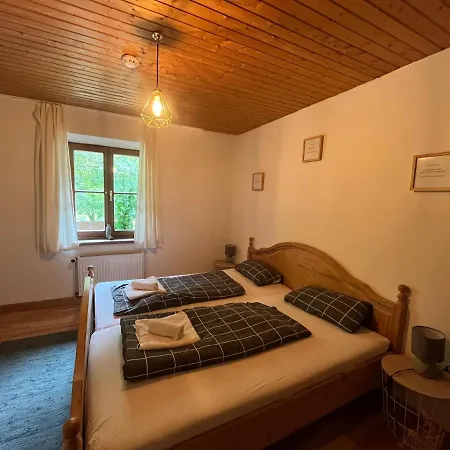 Backeralm - Digital Detox In Den Bergen Байришцелль